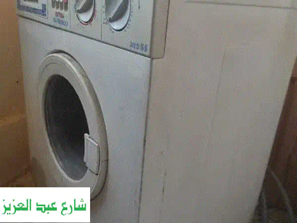 غسالة مستعملة بحالة ممتازة - سعر مغرٍ!