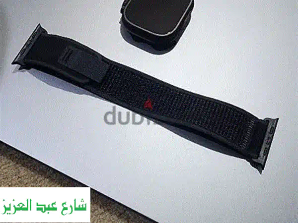 Apple Watch Ultra 2024 أسود -  ساعة ذكية فاخرة، بحالة ممتازة!  (بدون علبة)