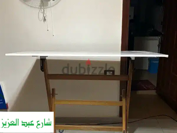 تربيزة رسم هندسي احترافية - تصميمك ينتظرك!