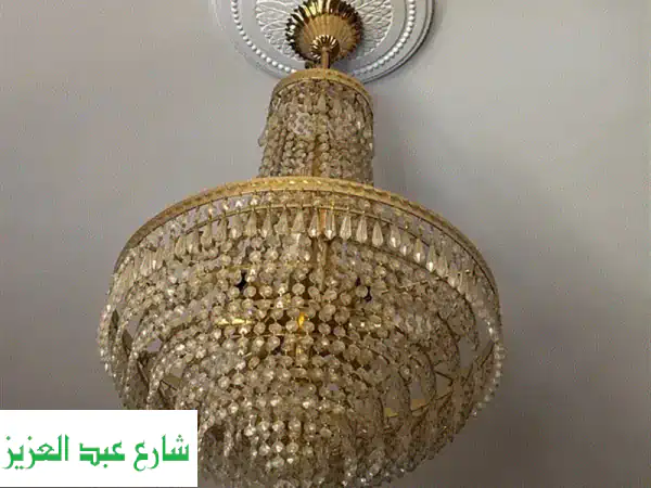 فرصة ذهبية: نجفة كريستال عصفور بحالة ممتازة |...
