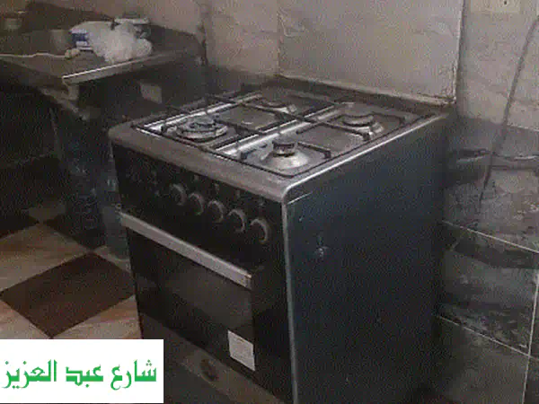 فرصة لا تُعوّض! بوتاجاز لاجيرمنيا ٤ شعلة نظيف جداً...