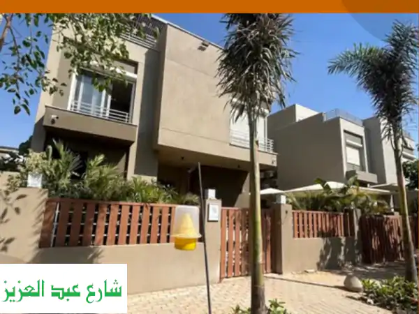 أسوار WPC (خشب بلاستيكي): جمال دائم، متانة لا تُقهر....