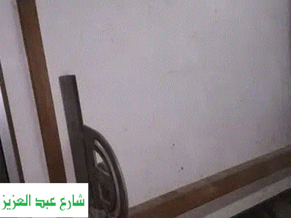 أطلق إبداعك: مجموعة الرسم الخشبية المتكاملة | حامل لوحات، براويز، باليتات، كانفاس جديد
