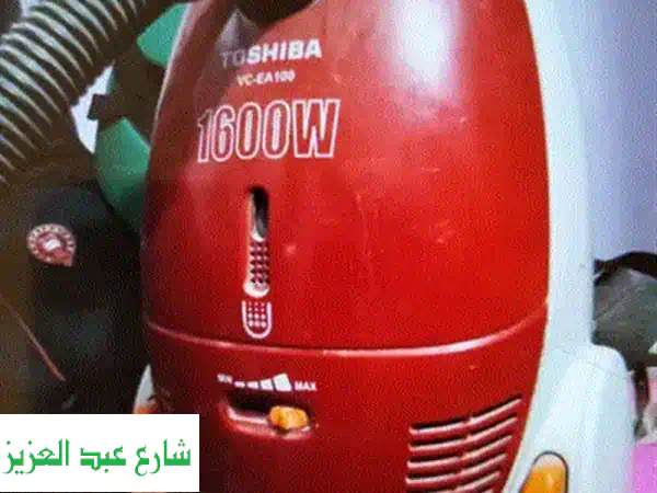 مكواة تيفال اكسبرس ستيم بلس 2400 واط: وداعًا للتجاعيد، كفاءة لا تُضاهى! (FV2844 E2)