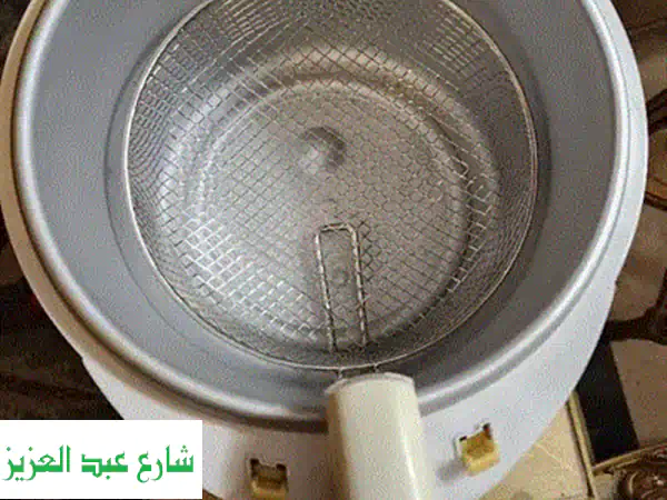 مقلاة هوائية إير تيستي AR2062B: 4 لتر، 1350 وات - طهي صحي بلا زيت! أسود/نحاسي، جديدة بضمان