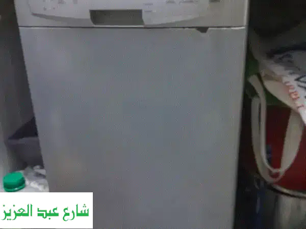 غسالة اطباق يونيفرسال 14 فرد: وداعاً لغسيل...