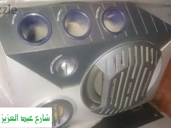 فليبس DVD CD راديو كاسيت (٣ عين) - تجربة ترفيه صوتي وبصري متكاملة - استعمال خفيف بحالة ممتازة