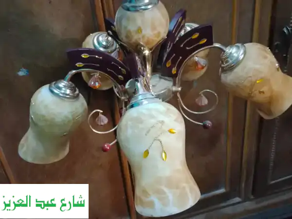 عروض الإضاءة المذهلة: نجف، أباليك وأباجورات...