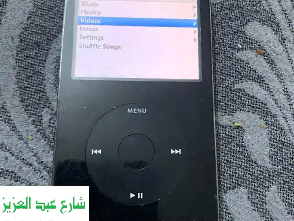 فرصة لمحبي الأصالة: iPod Classic 30GB بحالة ممتازة -...