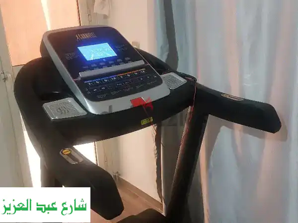 فرصة لا تعوض! مشاية جيم كارنيللي A25 (6 حصان AC) احترافية - استعمال خفيف جداً للسفر | للأوزان العالية والجيم