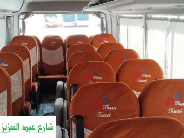 إيجار تويوتا كوستر بالسائق: رحلات مجموعاتك الكبيرة تبدأ بالراحة والأمان | خدمات تأجير سيارات متميزة