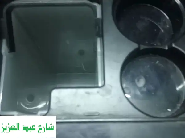 ماكينة اسبريسو فيليبس (وارد الخارج): قهوتك المثالية بنكهة فاخرة في منزلك!