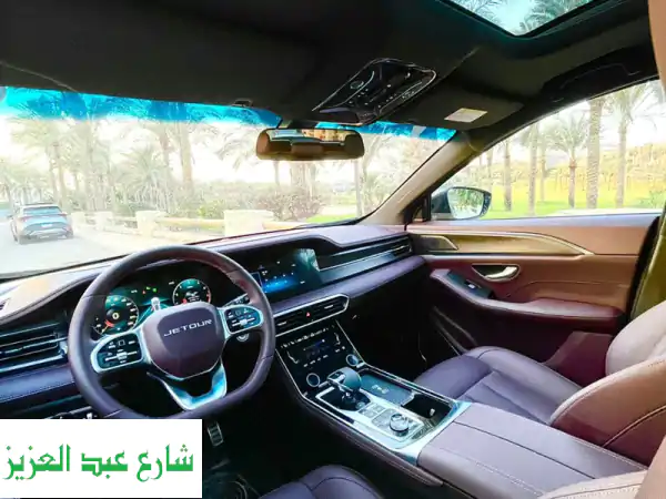 تأجير جيتور X90 بسائق خاص: رحلتك بأمان وراحة مطلقة!