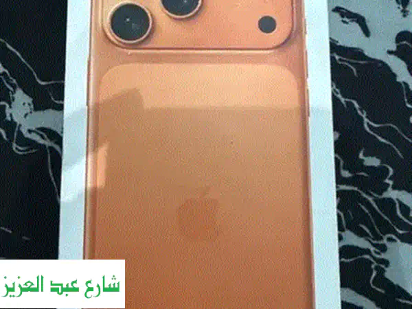 Huawei Mate XT Ultimate Edition أحمر 1TB | شريحتين | جديد بالكامل | بدون ضريبة!