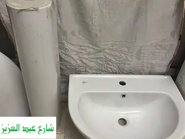 فرصة لا تعوض! 3 أحواض إيديال ستاندرد بلان 65 سم بالعمود - بحالة الزيرو!