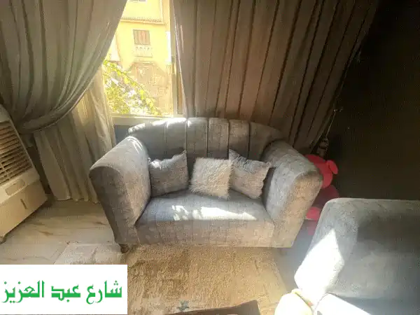 فخامة متجددة: انتريه زان أصلي + طاولة خشب ورخام |...