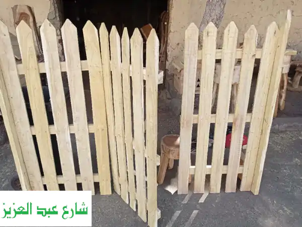 أسوار خشبية جاهزة للتركيب الفوري: أمان وجمال لحديقتك وفيلاك! 🏡