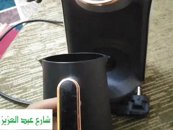 ☕ ماكينة قهوة وغلاية ماء (2 في 1): قهوتك بلمسة زر | جديد ومميز (4 أكواب)