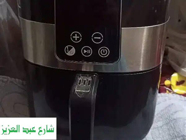 قلاية كهرباء ديجيتال 3 لتر 1300 وات | شاشة LED أسود | ثورة مطبخية بتصميم أنيق!