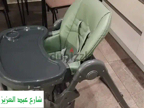 وقت وجبات سعيد وآمن! كرسي أكل أطفال عالي الجودة (3 أشهر - 3 سنوات) بحالة ممتازة