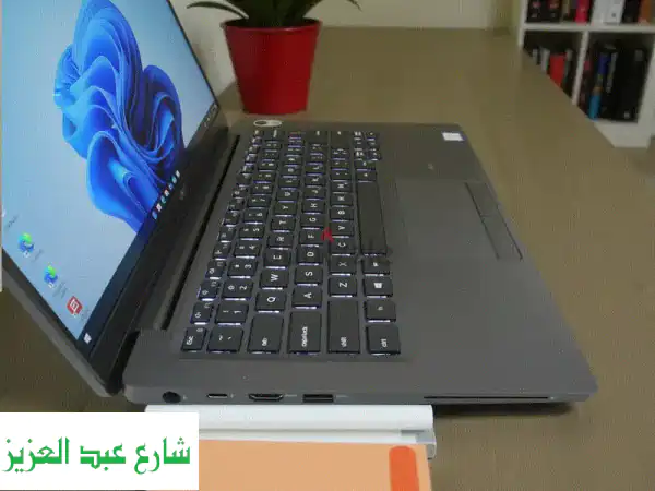 Dell Latitude 7400 Core i7 | لابتوب أعمال بحالة ممتازة وشاشة FHD...