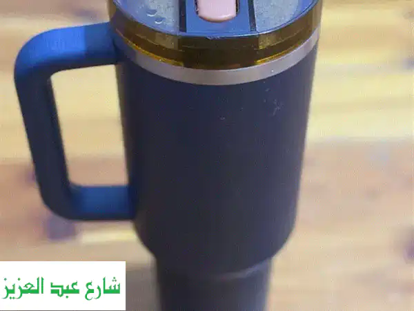 فرصة ذهبية: كوب ستانلي The Quencher ProTour الأصلي 40 أوقية - شفاط فليب (بحالة شبه جديدة) | مثالي للرياضة والترطيب اليومي