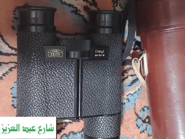اقتنِ الأسطورة: منظار Carl Zeiss 8x30 الأصلي النادر...