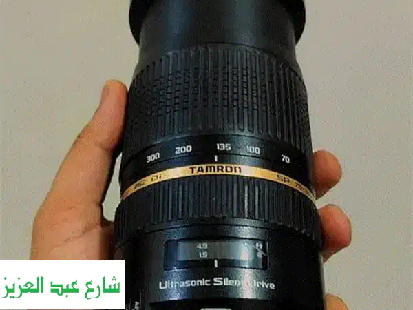 للبيع: عدسة Tamron 70-300mm VC USD Nikon | زوم احترافي Full Frame و Crop...