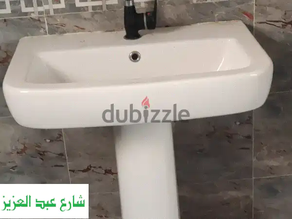 فرصة لا تعوض! حوض حمام ليسيكو أبيض 60 سم بحالة كالجديد...