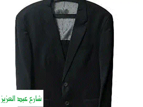 بدلة Hugo Boss أصلية سوداء مقاس 44 - أناقة وفخامة...