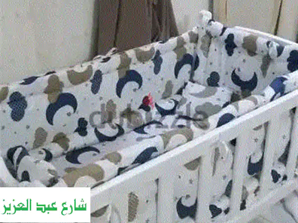 سرير أطفال متكامل 3 في 1: هزاز، ثابت، وفتح جانبي |...