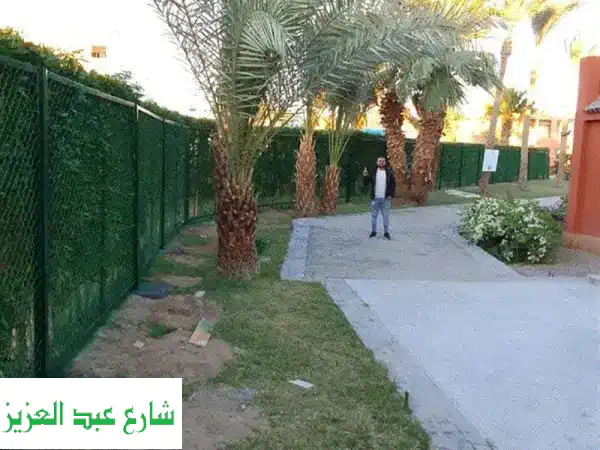 حوّل مساحتك الخارجية: شبك أخضر، مظلات فاخرة،...