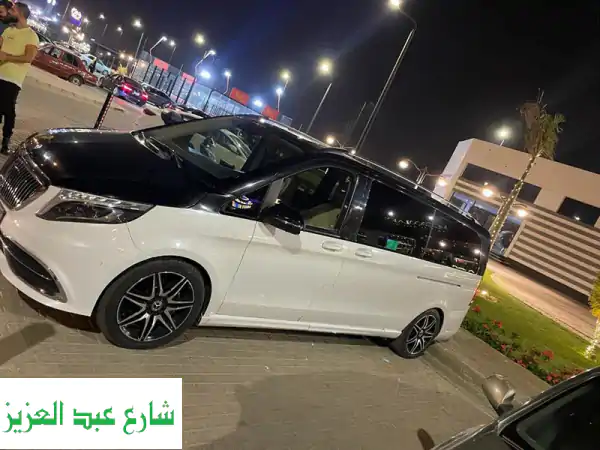 تأجير مرسيدس فيانو | استقبال VIP فاخر من المطار بقمة الاحترافية