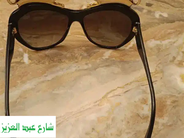 أناقة حصرية: نظارة Dolce&Gabbana الشمسية (إصدار محدود) من دبي مول – جديدة وأصلية!