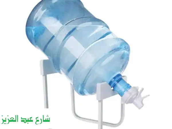 تخزين قوارير المياه بأناقة: طقم الحامل المعدني المستورد - مثالي للمنزل، المكتب والفعاليات!