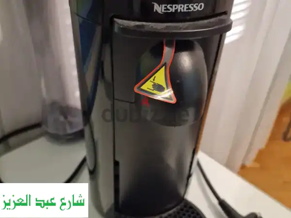 Nespresso Vertuo Plus (مستعملة بحالة الجديد) | وفر واستمتع...