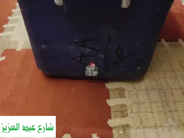 فرصة لا تُعوّض! ايس بوكس Rubbermaid 48 لتر (تبريد 5 أيام!) - بحالة ممتازة في سوهاج | شحن متاح