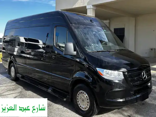 إيجار مرسيدس سبرنتر VIP بالسائق | فخامة النقل...