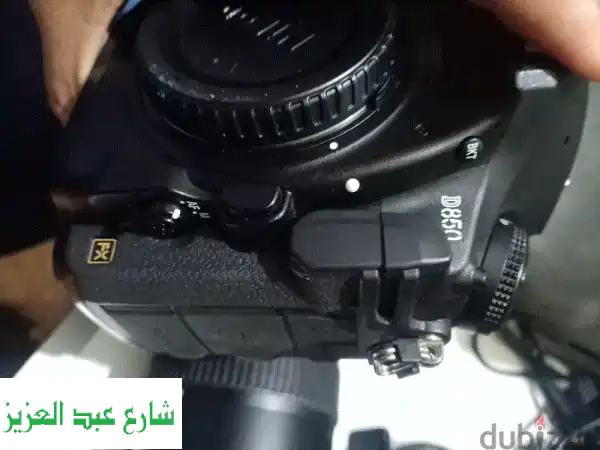 كاميرات نيكون D850 و D750 بحالة ممتازة - أسعار لا تُفوّت!