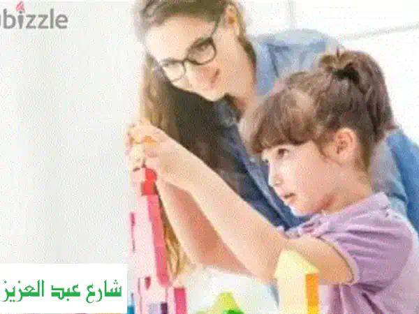 أفضل جليسات أطفال وكبار السن | شركة الفيروز للرعاية المنزلية