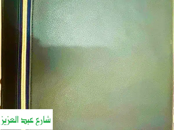 حافظ على أناقتك و تنظيمك مع حافظة وينجر أميلي الأنيقة!