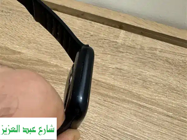 Apple Watch Series 9 (45mm) Midnight - حالة ممتازة! ضمان سارٍ + إضافات!