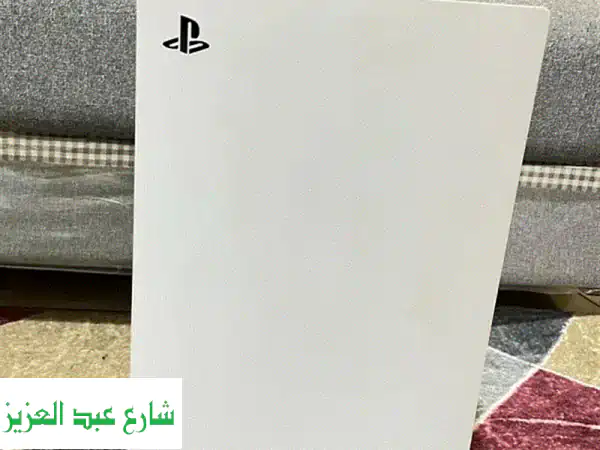 بلايستيشن 5 (PS5) مستعمل بحالة ممتازة - فرصة لا تُفوّت!