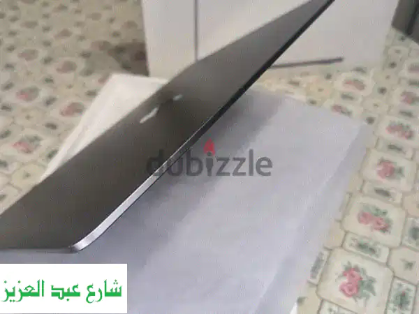 MacBook Air M2 (فضي) - كالجديد! 8GB/256GB - أفضل سعر في السوق