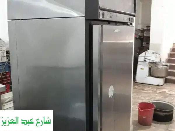 تصفية معدات مطاعم عالية الجودة بأسعار لا تُصدق! 🥩🍳