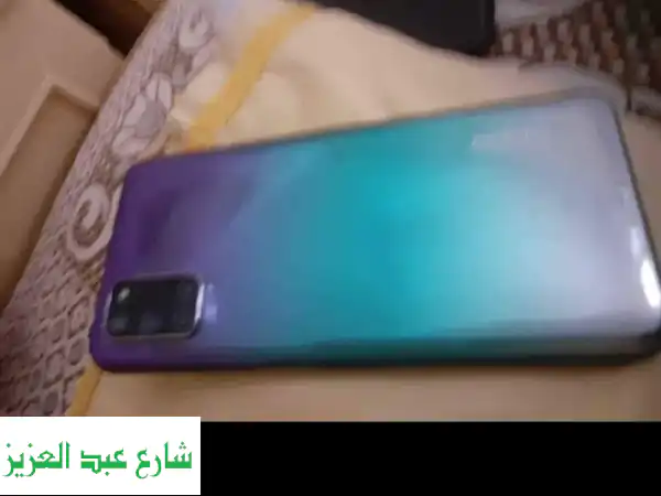 هاتف OPPO الرائع، 128GB و 4GB رام، بحالة ممتازة! (المنصورة)