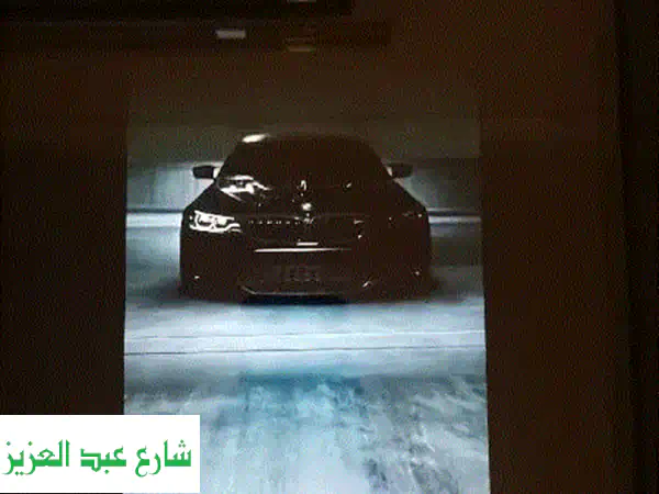 آيباد برو 12.9 بوصة (الجيل الثالث) - بحالة ممتازة! بطارية جديدة!