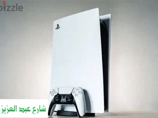 Playstation 5 كالجديدة!  🎮 ضمان محلي + تحكم إضافي أسود