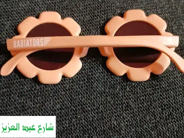 نظارات شمسية أطفال Babiators: حماية عيون طفلكِ بأناقة وراحة!