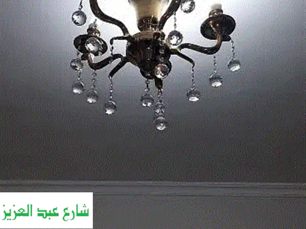 نجف كريستال مذهبة فاخرة -  أضفي سحراً على منزلك!